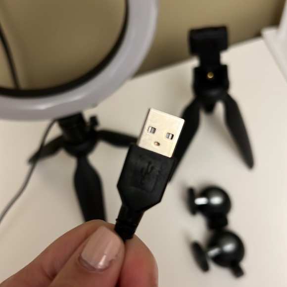 Ring Light - Picture 5 of 10